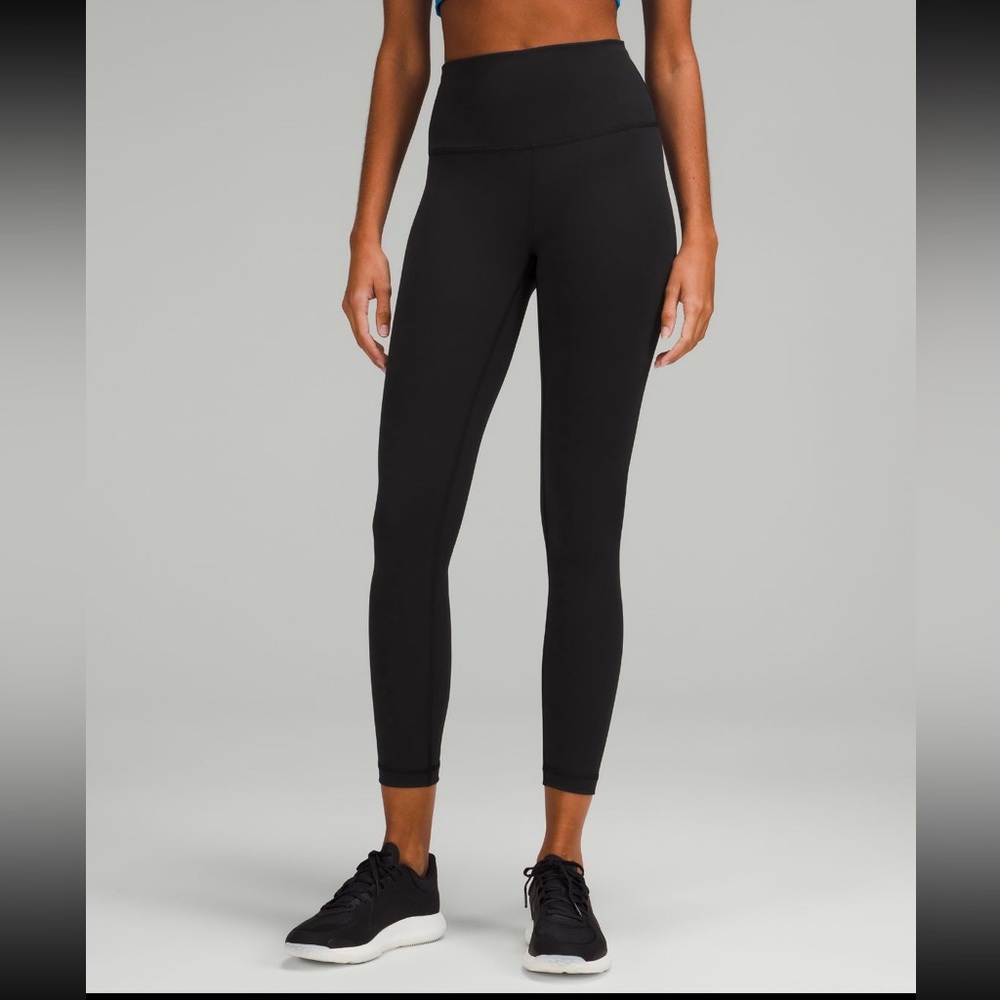Lululemon WUNDER TRAIN HIGH-RISE
TIGHT 25"